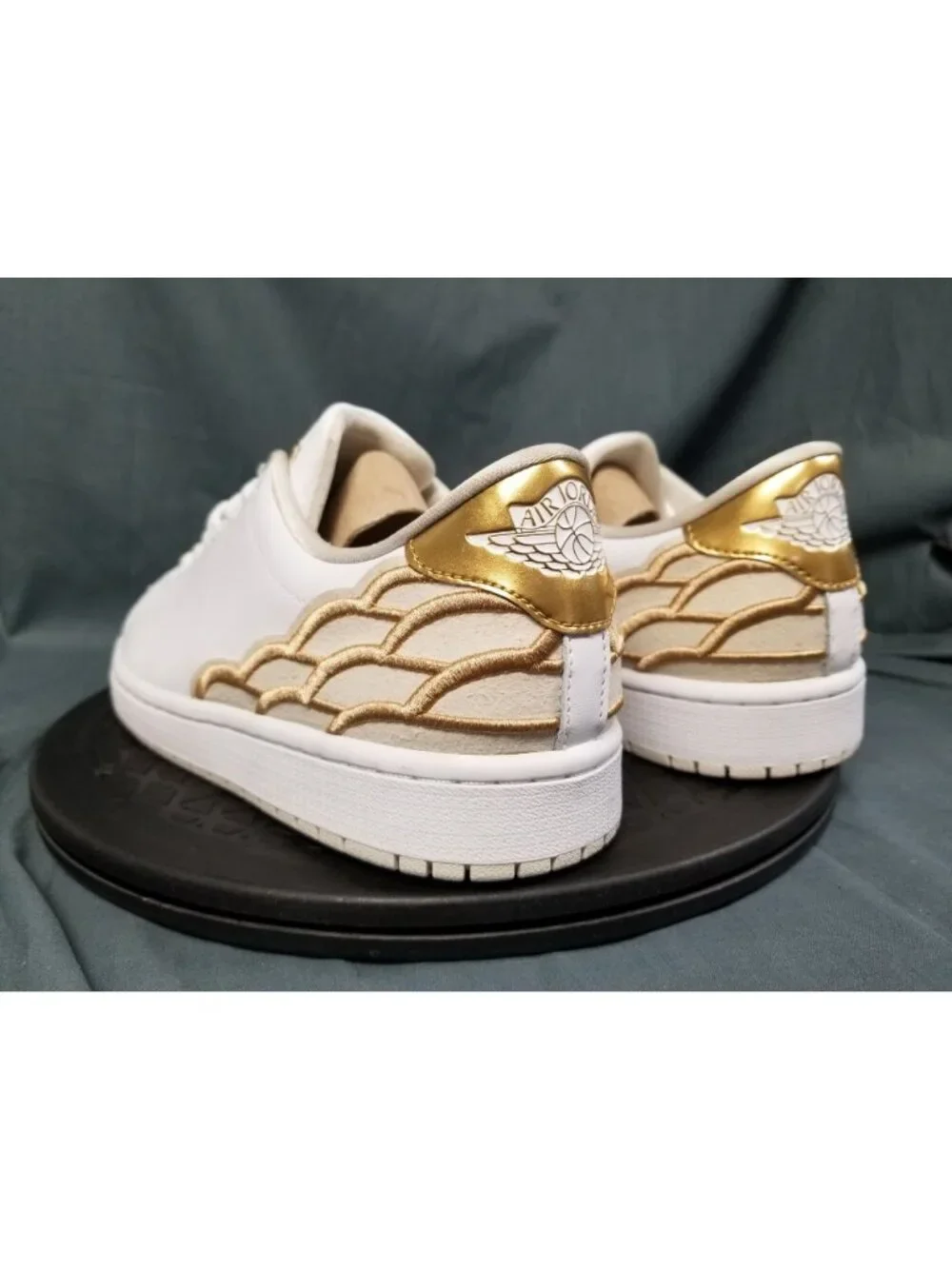 Jordan 1 Centre Court White Gold DQ8577 100 Men's Size 13 NEW IN BOX!